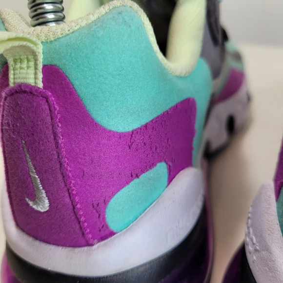 Nike Air Max 270 React 'Gunsmoke Aurora Violet' Size 5.5 Youth - Picture 7 of 13